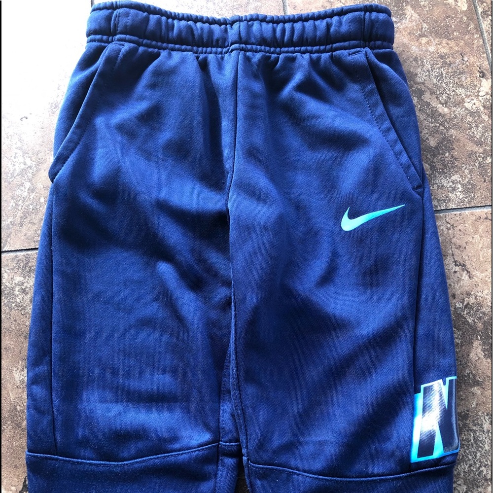 Nike Dri-FIT Tapered Pants